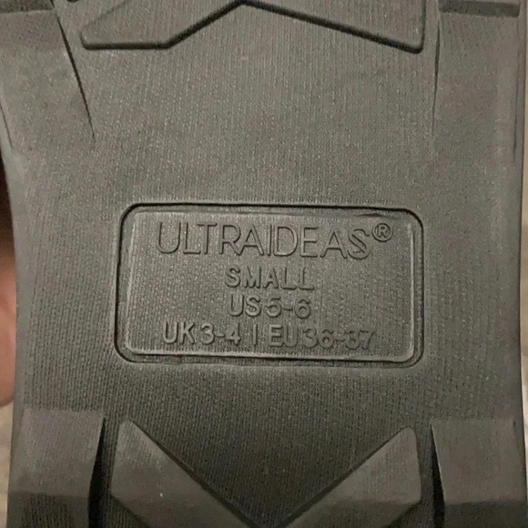 NWT Micro Suede Faux Fir Slippers - Picture 4 of 6